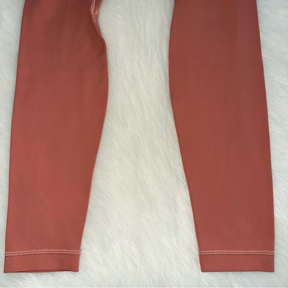Lululemon Cross Leggings - Picture 8 of 13